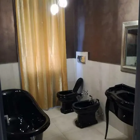 Luxuria B&B *